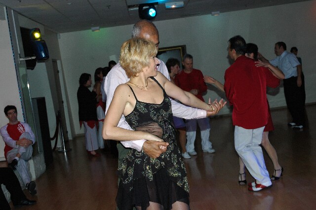 min 2005 12 25 agora 244